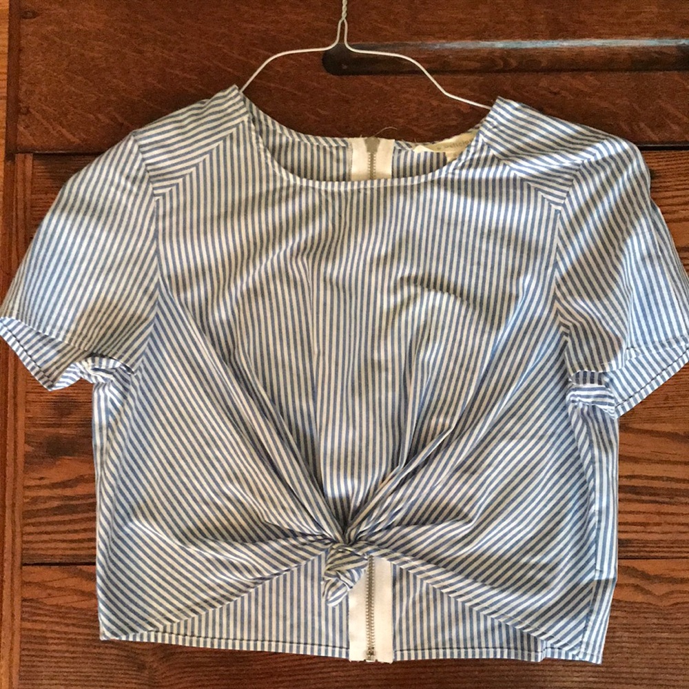 crop top
